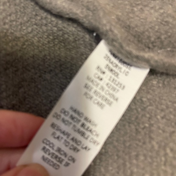 Sweater coat-worn once-size xs - Picture 7 of 7